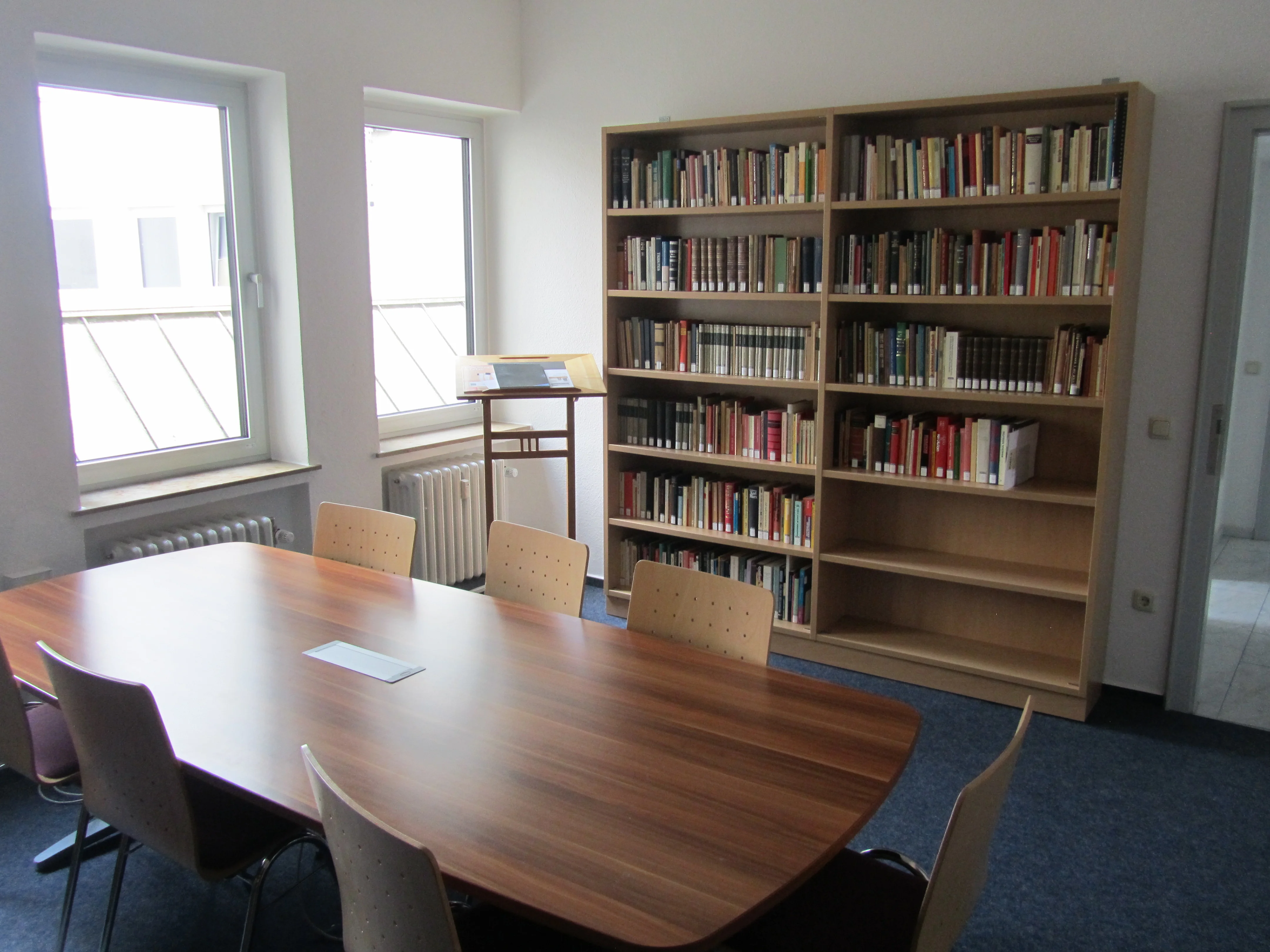 Dahrendorf Bibliothek 2